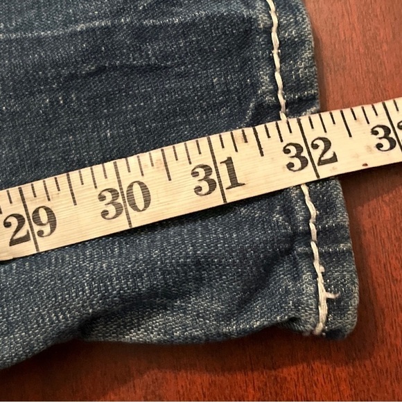 Big Star Mid Rise Bootcut Jeans Sz 28 Dark Distressed Denim Frayed Bottoms - Picture 10 of 12